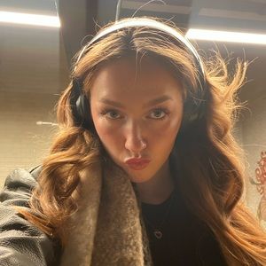 Meet your Posher, Logan